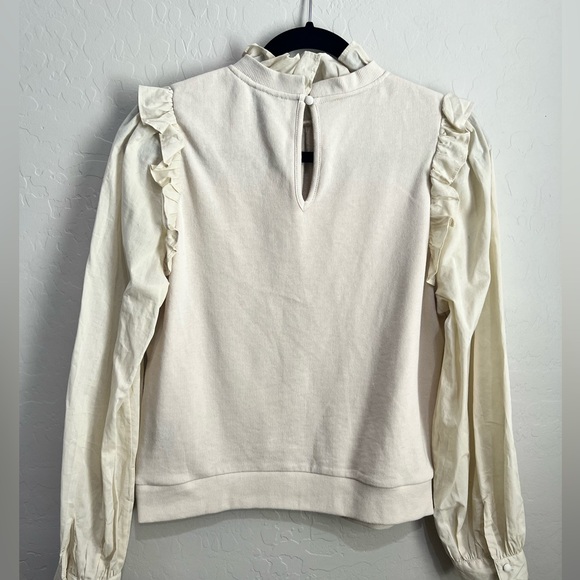 Who What Wear Ivory Top with Ruffles Size Medium - Picture 7 of 7